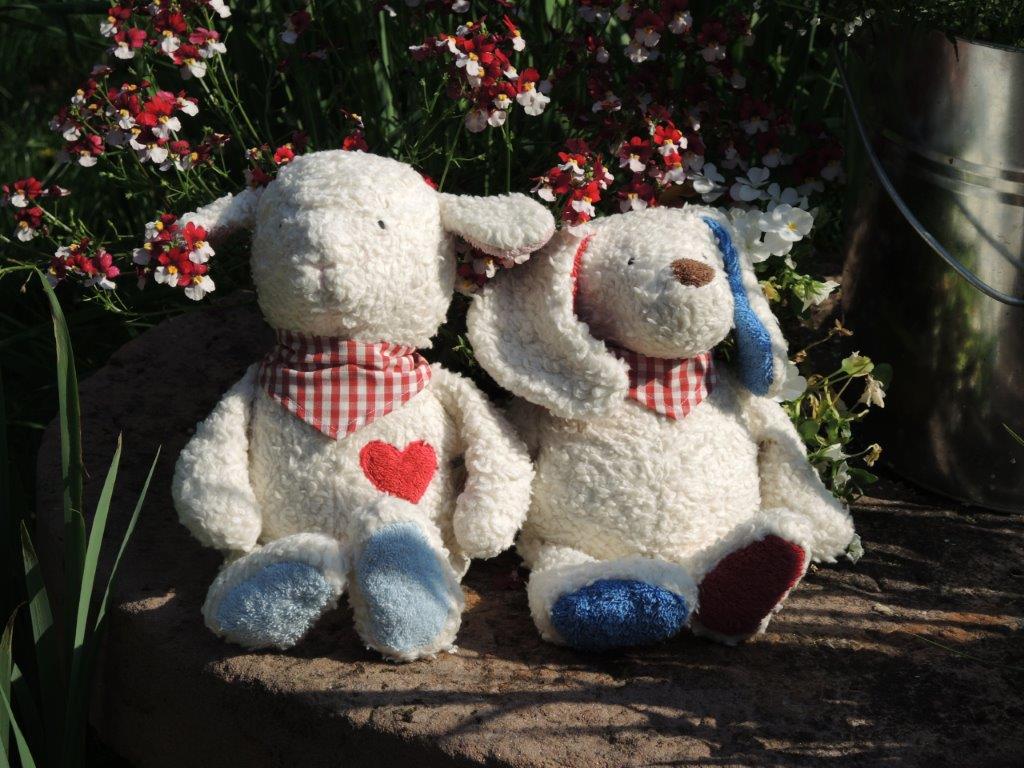 Efie Spiel & Kuscheltier Schäfchen, kontrolliert biologischer Anbau (organic), Made in Germany