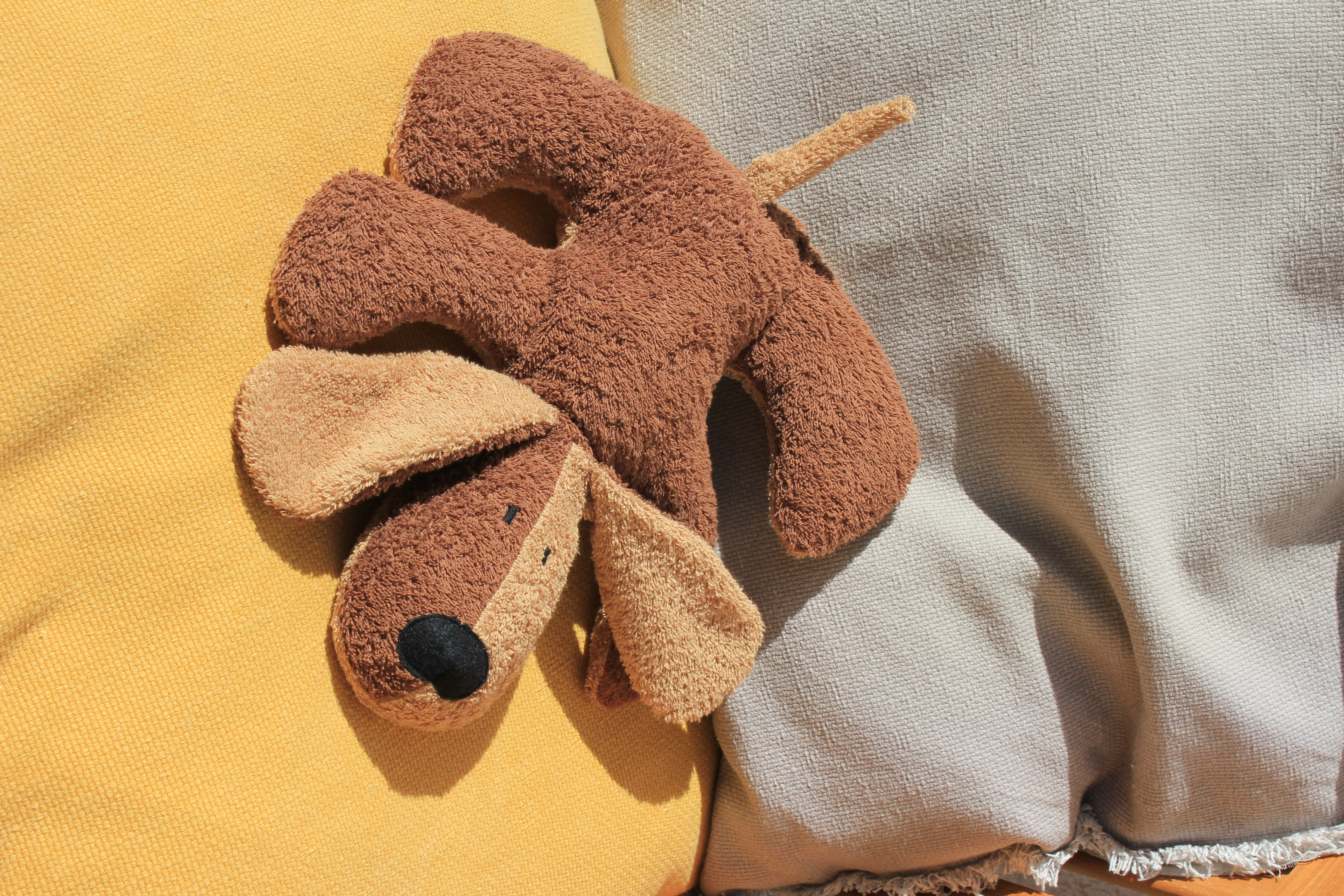 Efie Spiel & Kuscheltier Hund braun, kontrolliert biologischer Anbau (organic), Made in Germany